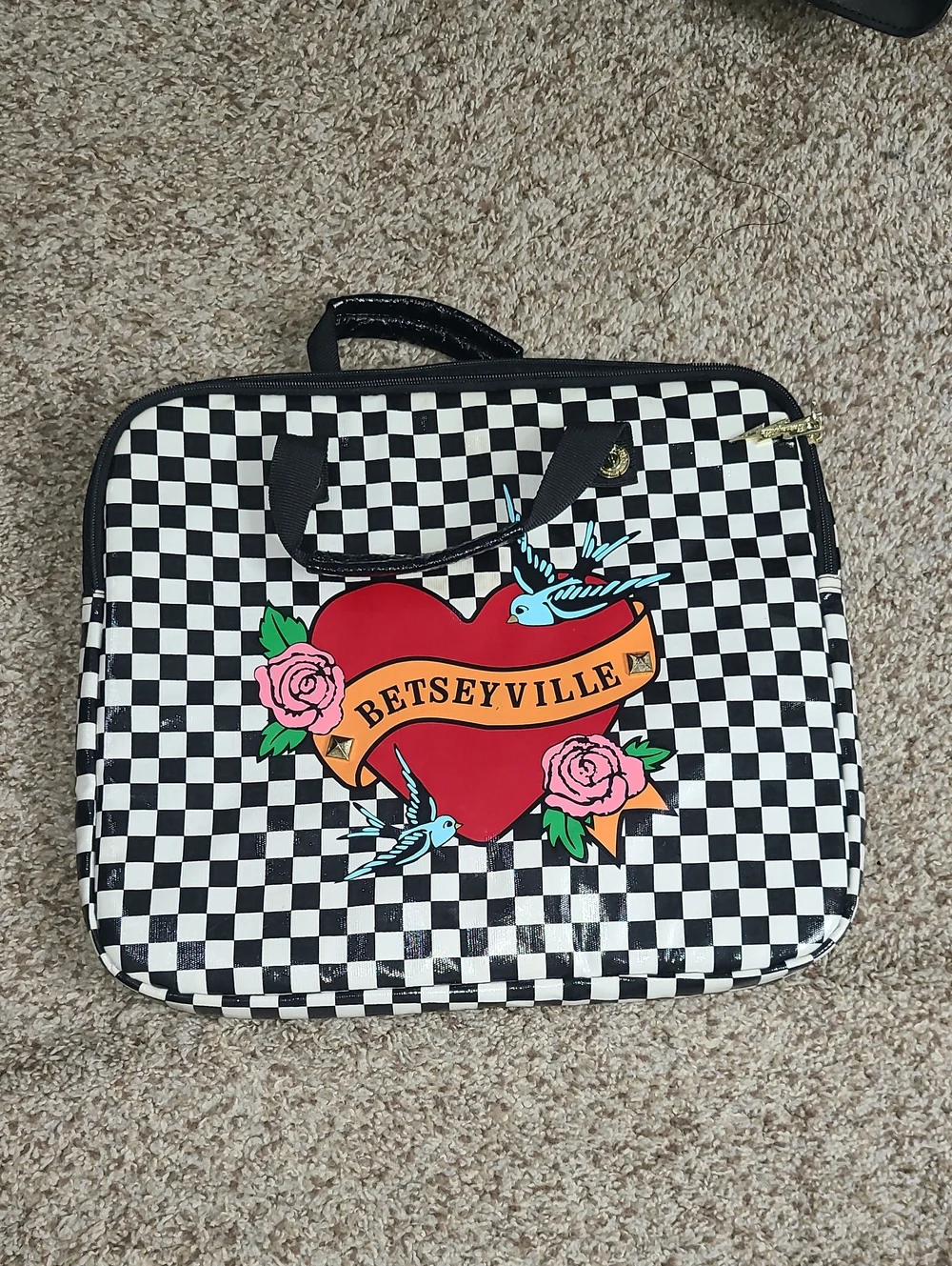 Betsey Johnson Black & White Checkered Laptop Bag with Red Heart Graphic